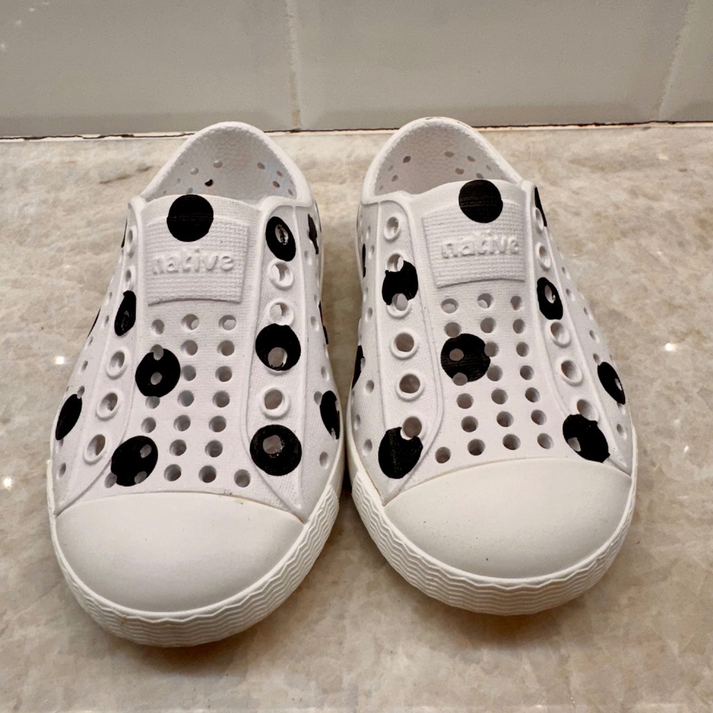 Native Jefferson Shoes - Kids Size C5